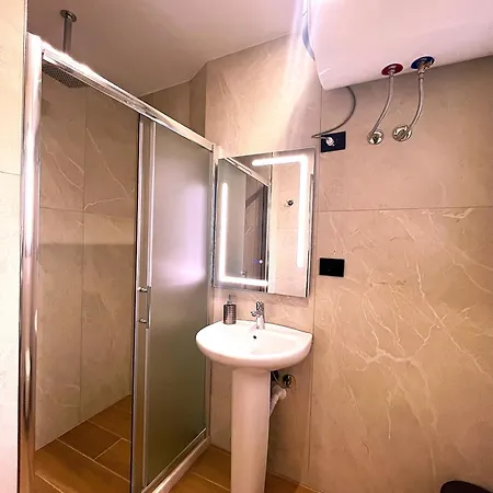 Kam In Lungomare Апартаменты Влёра