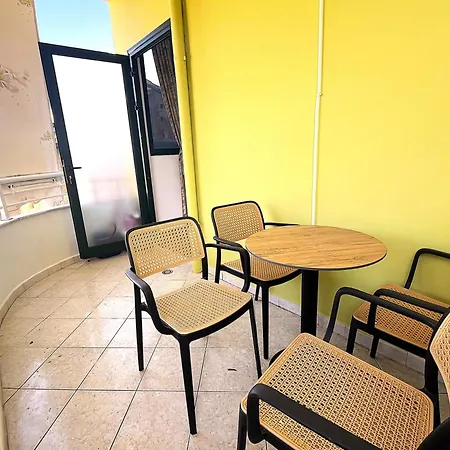 Kam In Lungomare Vlorë