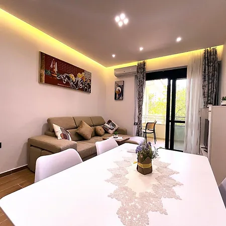 Kam In Lungomare Appartamento Vlorë