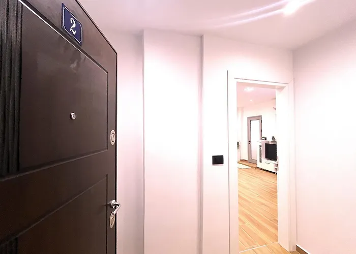 Kam In Lungomare Apartment *